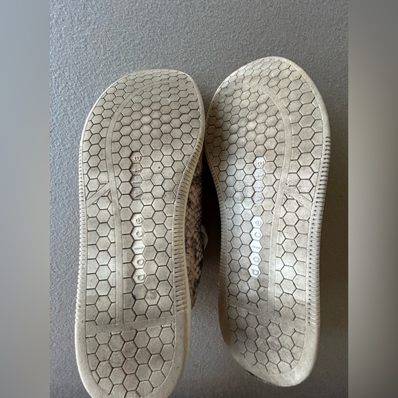 DOLCE VITA women’s SNEAKERs NINO snakeskin white tan, Size 7.5 - Picture 5 of 6